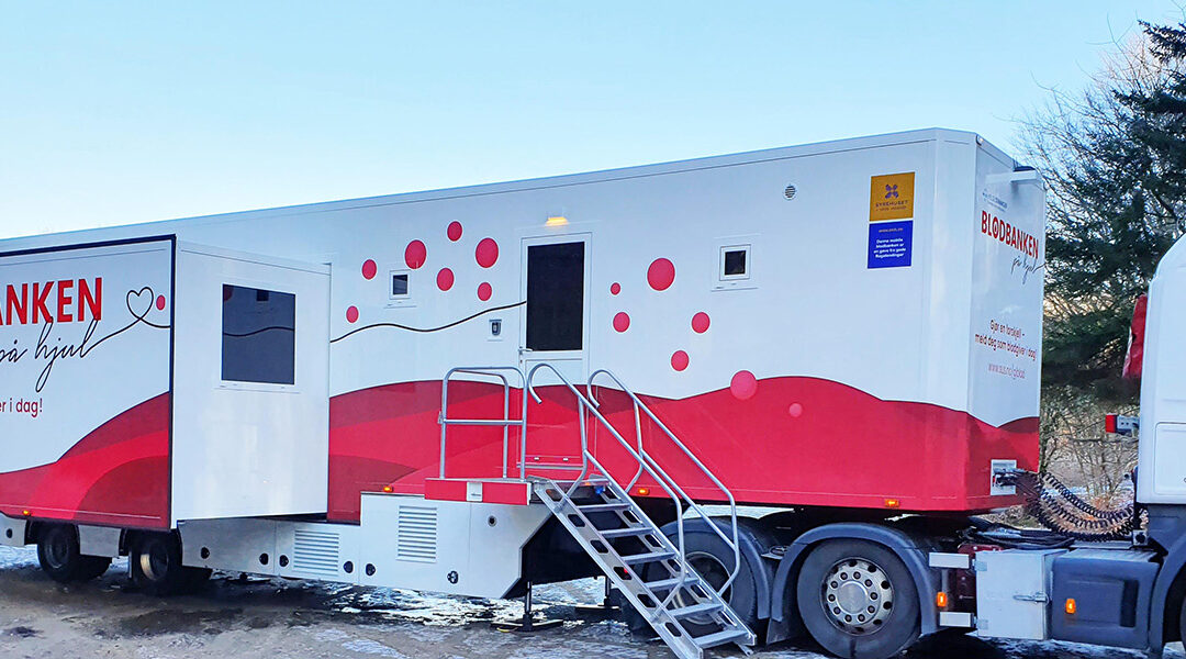 Mobile blood donor unit